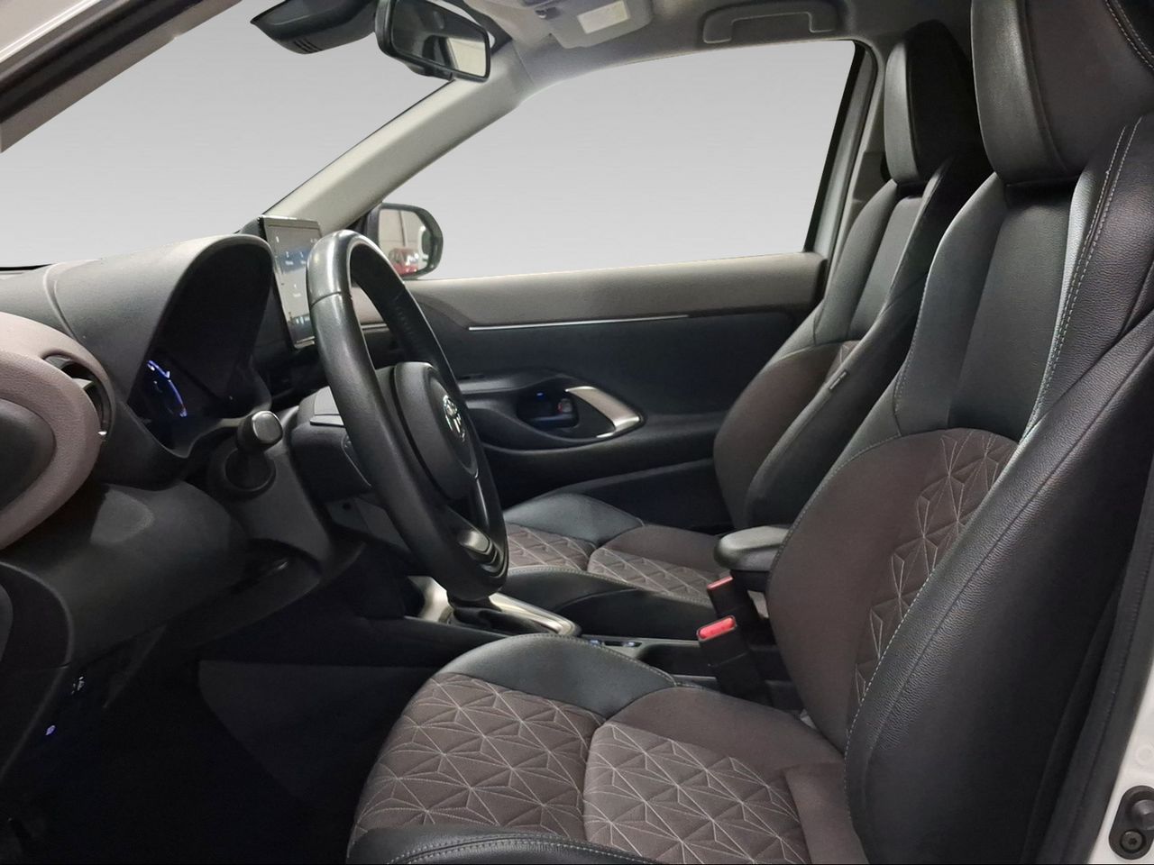 Toyota Yaris Cross 1.5 120H Style  - Foto 13