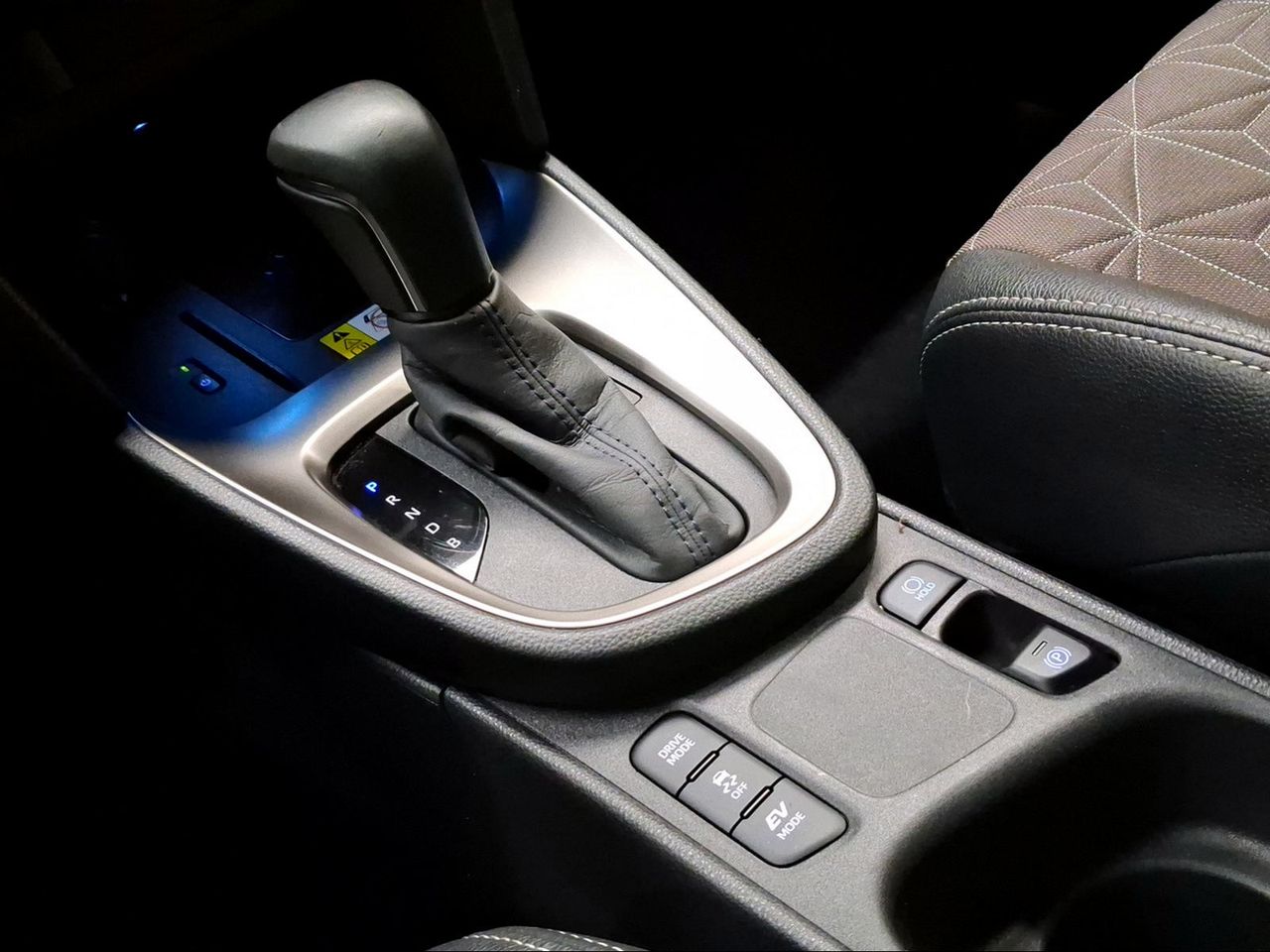 Toyota Yaris Cross 1.5 120H Style  - Foto 22