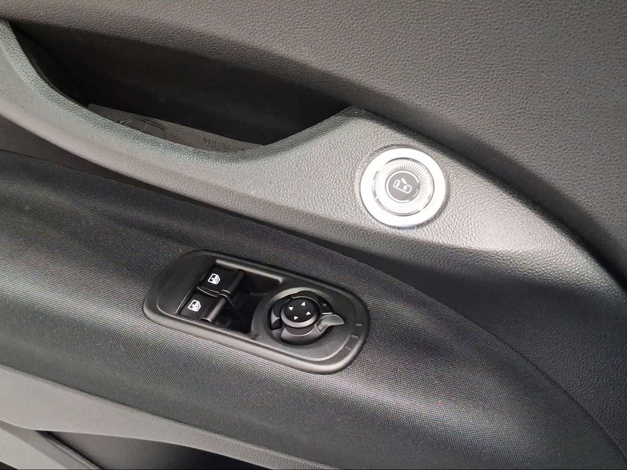 Fiat 500 TORINO 1.0 Hybrid 48kW (65cv)  - Foto 18