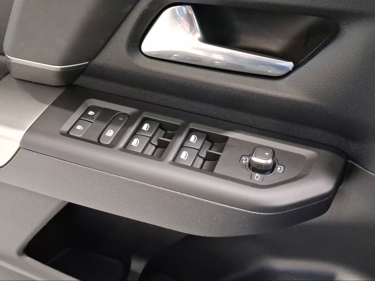 Jeep Compass eHybrid Jeep Compass MHEV First Edition  - Foto 18