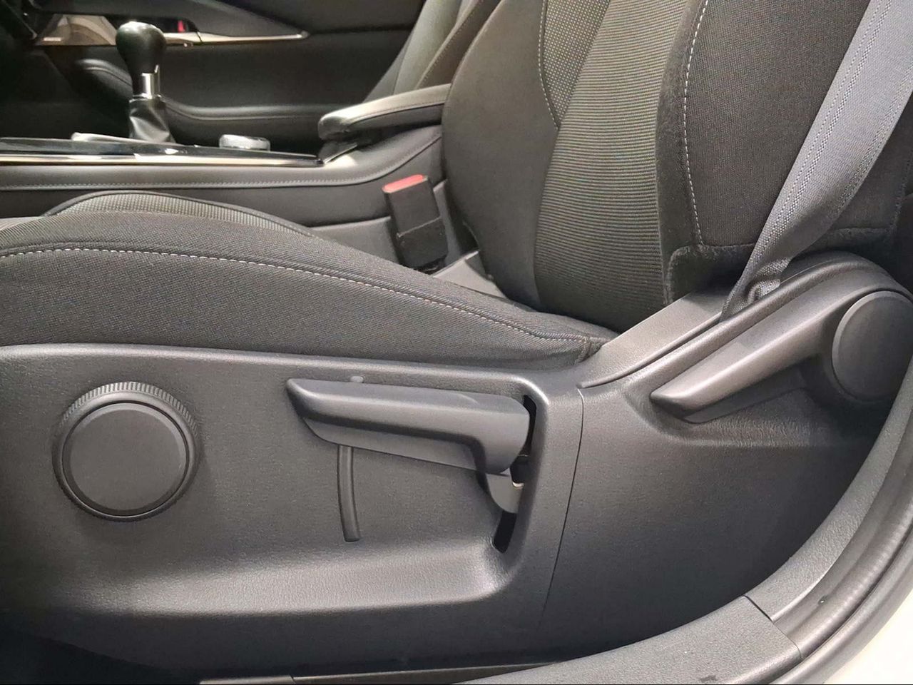 Mazda CX-30 e-SKYACTIV-X 2.0 137kW Zenith 2WD  - Foto 25