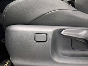 Toyota Yaris 1.5 120H Style  - Foto 23