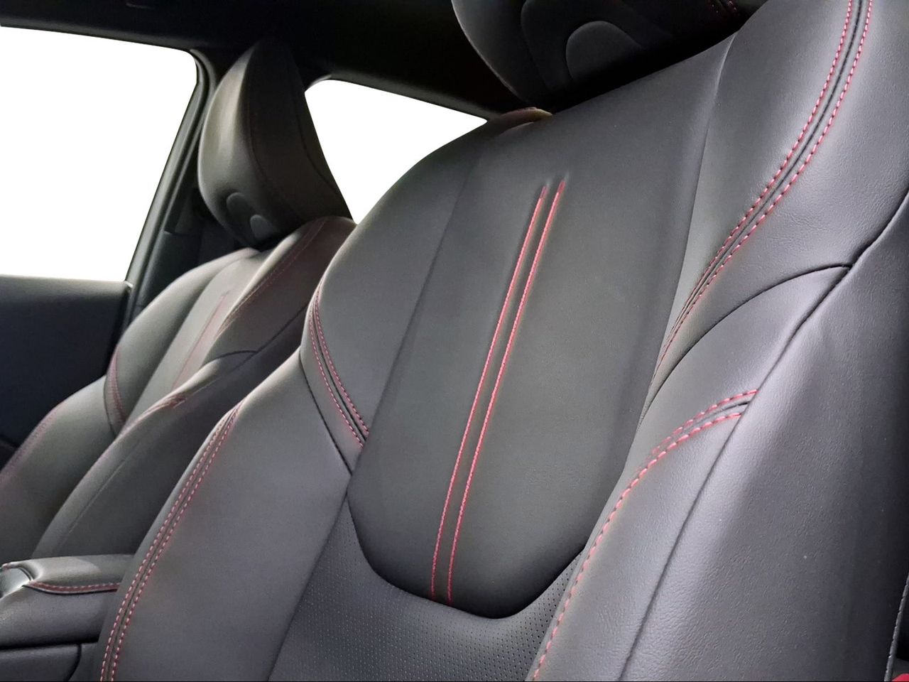 Lexus LBX 1.5 136cv HEV Elegant+  - Foto 17