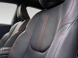 Lexus LBX 1.5 136cv HEV Elegant+  - Foto 16