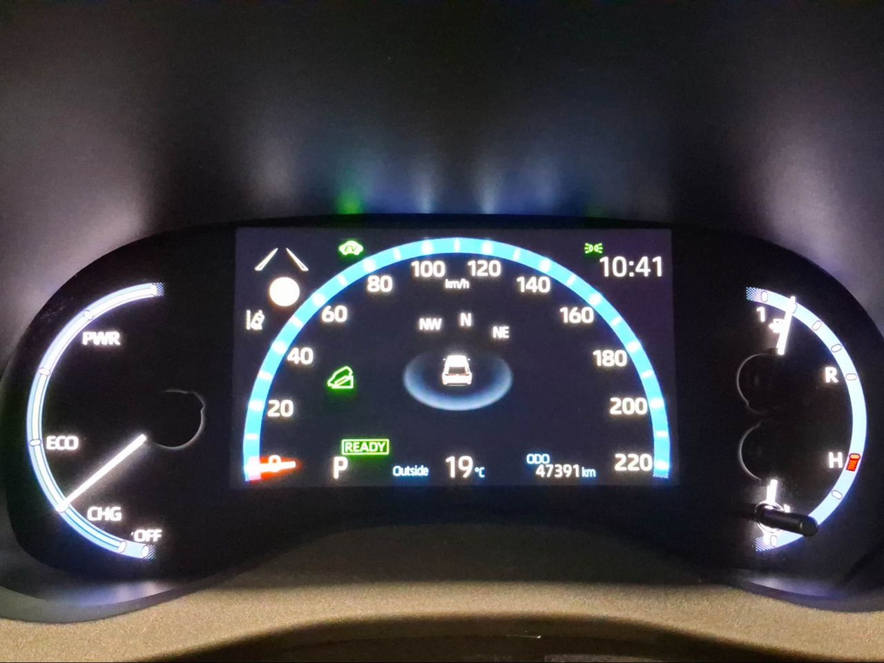 Toyota Yaris Cross 1.5 120H Adventure Plus  - Foto 15