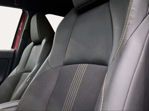 Toyota Yaris Cross 1.5 120H Adventure Plus  - Foto 24