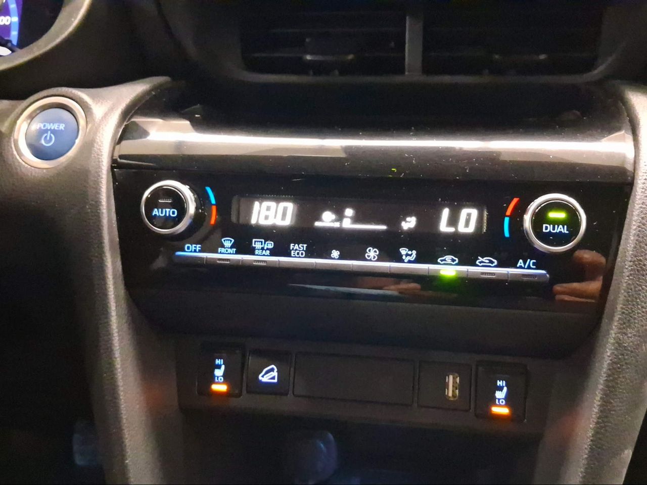 Toyota Yaris Cross 1.5 120H Adventure Plus  - Foto 23