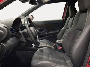 Toyota Yaris Cross 1.5 120H Adventure Plus  - Foto 13