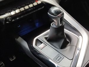 Peugeot 3008 1.2 PURETECH 96KW (130CV) GT LINE S&S  - Foto 23