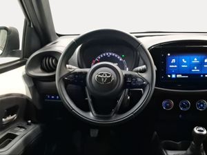 Toyota Aygo X Cross 1.0 VVT-I 72CV Play  - Foto 10