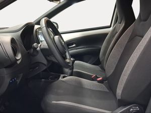 Toyota Aygo X Cross 1.0 VVT-I 72CV Play  - Foto 13
