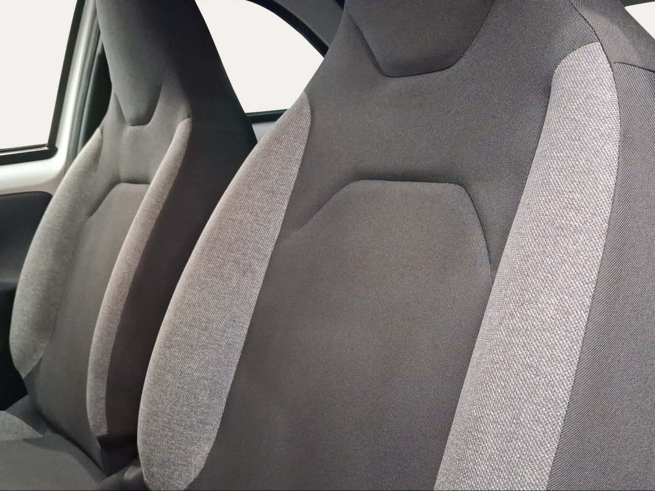 Toyota Aygo X Cross 1.0 VVT-I 72CV Play  - Foto 23