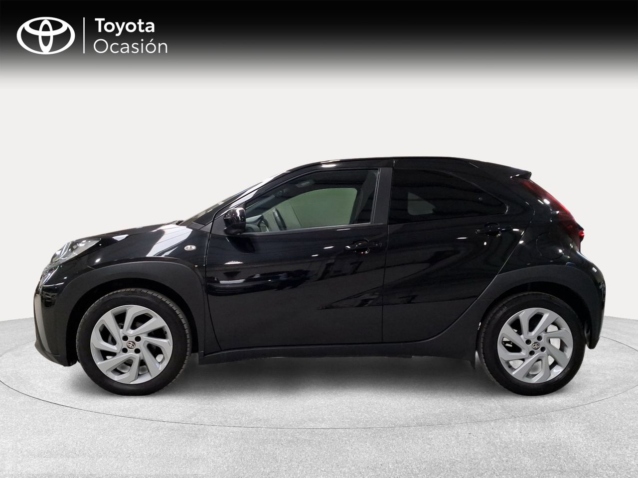 Toyota Aygo X Cross 1.0 VVT-I 72CV Play  - Foto 4