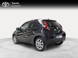 Toyota Aygo X Cross 1.0 VVT-I 72CV Play  - Foto 3