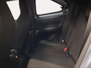 Toyota Aygo X Cross 1.0 VVT-I 72CV Play  - Foto 12