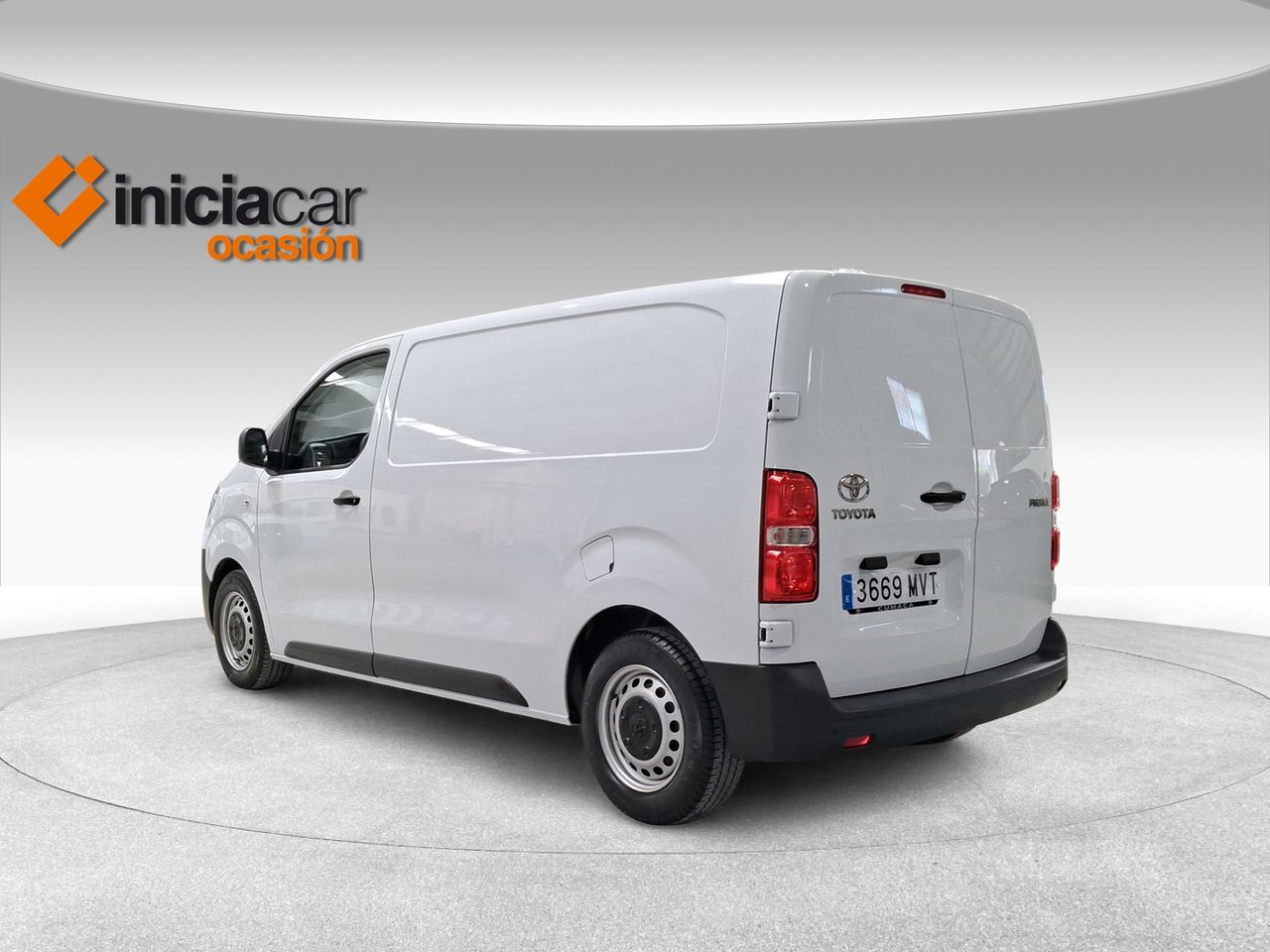 Toyota Proace L1 1PL VAN VX 1.5D 120CV M/T 6V  - Foto 3
