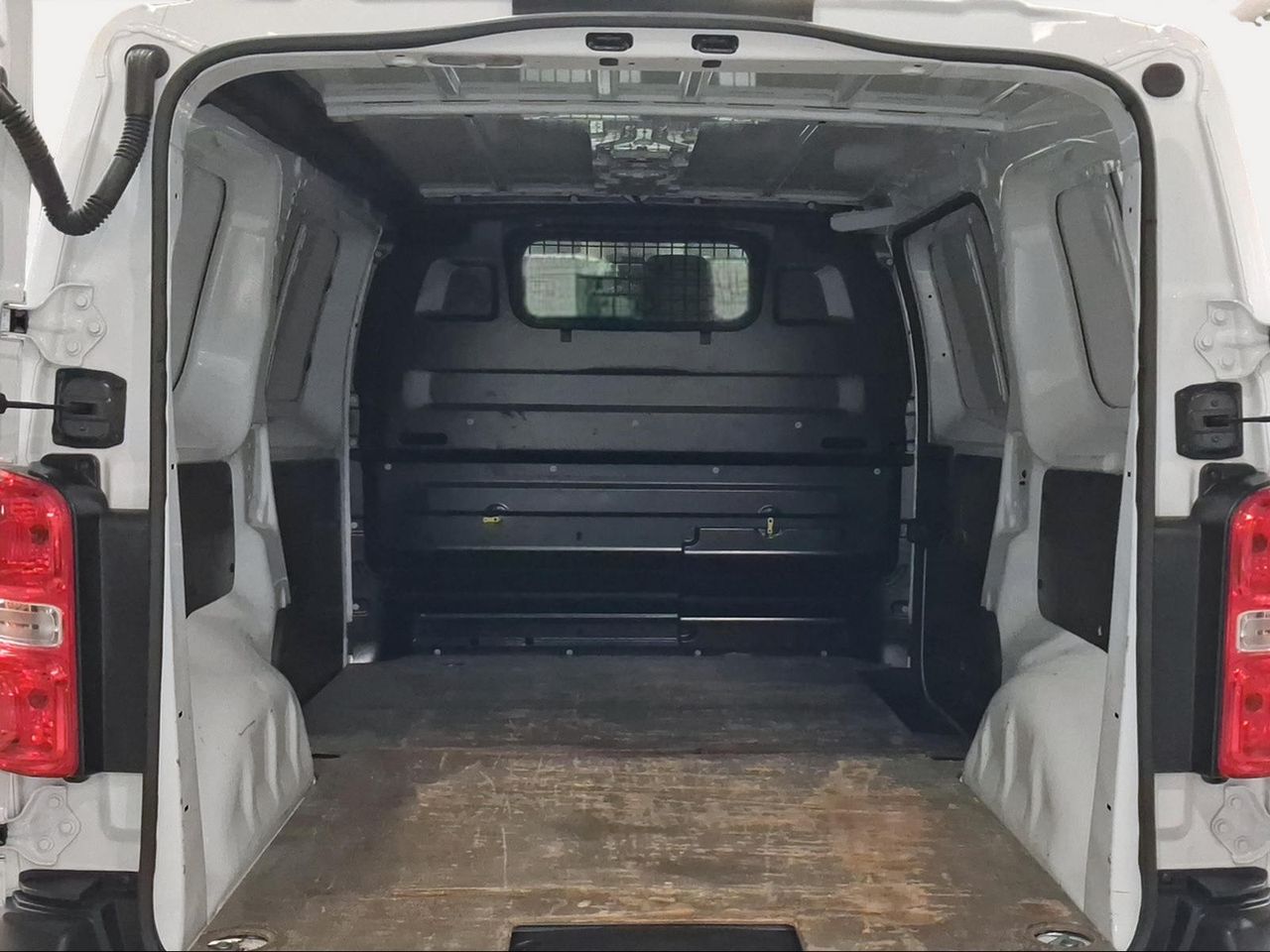 Toyota Proace L1 1PL VAN VX 1.5D 120CV M/T 6V  - Foto 11