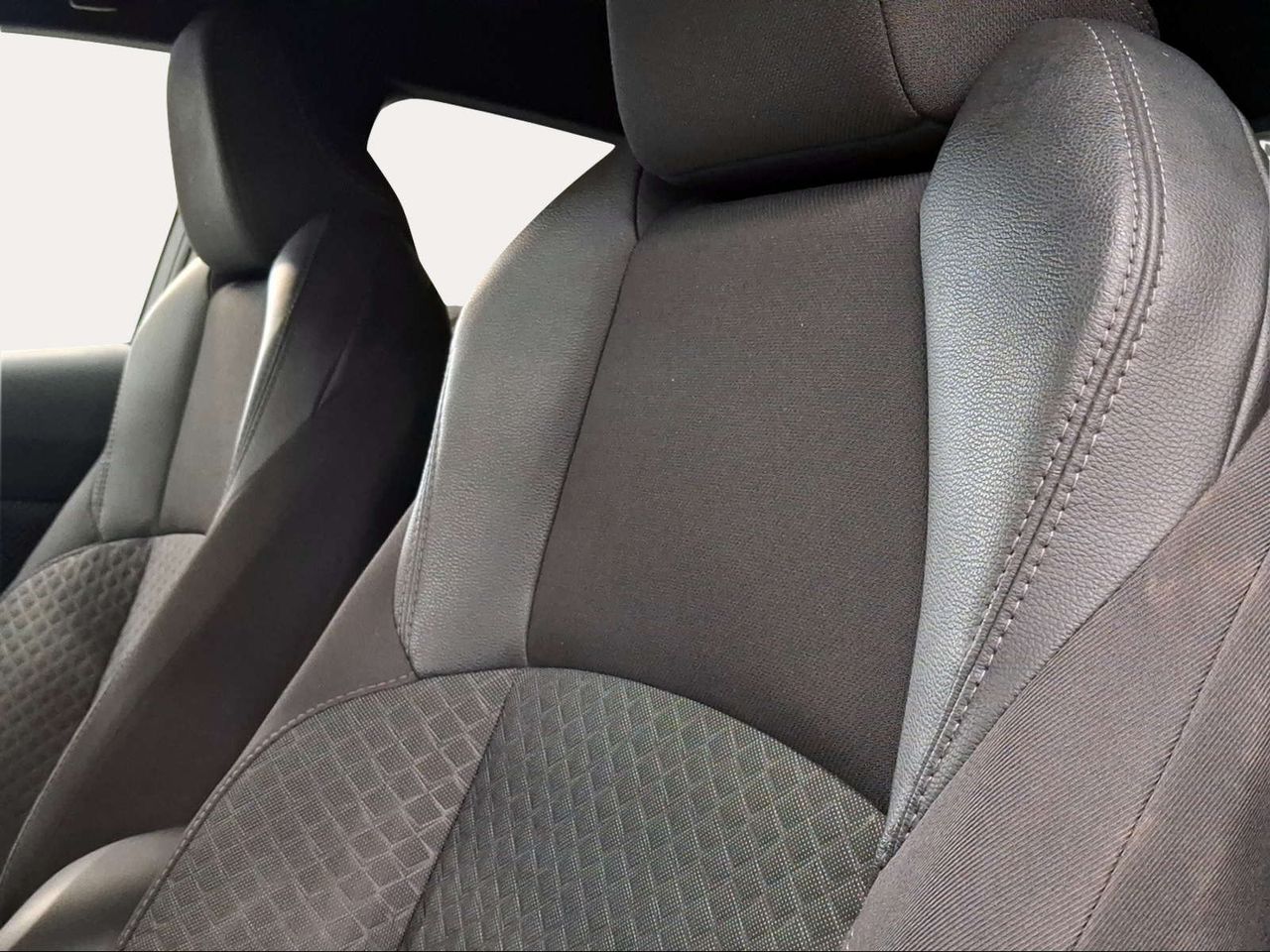 Toyota C-HR 1.8 125H Advance  - Foto 23