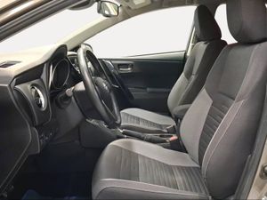 Toyota Auris 1.8 140H Hybrid Active + Pack Senso + TSS  - Foto 13