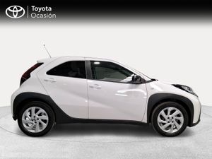 Toyota Aygo X Cross 1.0 VVT-I 72CV Play  - Foto 18