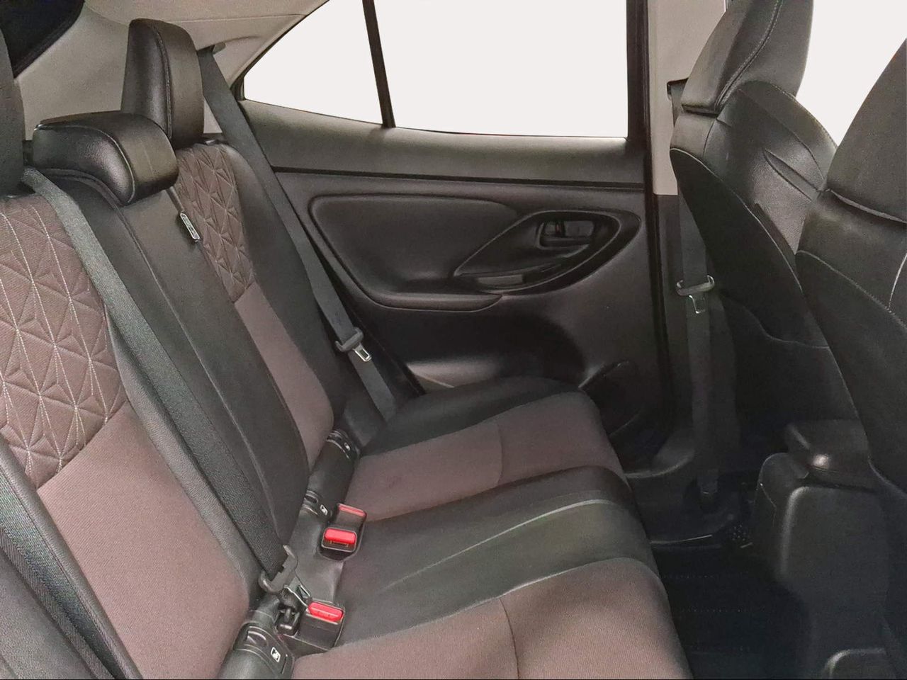 Toyota Yaris Cross 1.5 120H Style  - Foto 8