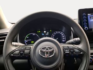 Toyota Yaris 1.5 120H Business Plus  - Foto 14