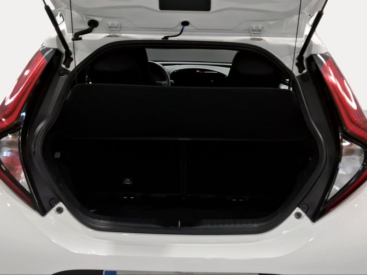 Toyota Aygo X Cross 1.0 VVT-I 72CV Play  - Foto 11