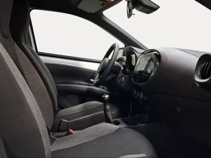 Toyota Aygo X Cross 1.0 VVT-I 72CV Play  - Foto 7