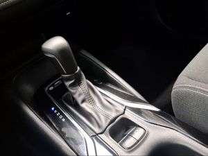 Toyota Corolla 140H Active Plus Touring Sport  - Foto 23