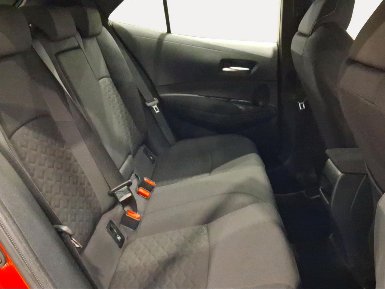 Toyota Corolla 1.8 125H ACTIVE TECH E-CVT  - Foto 8