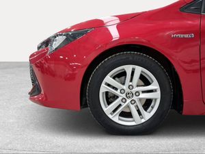 Toyota Corolla 1.8 125H ACTIVE TECH E-CVT  - Foto 17