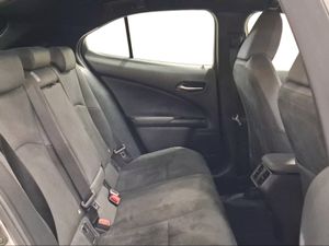 Lexus UX 2.0 250h Premium  - Foto 8