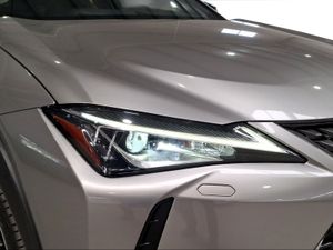 Lexus UX 2.0 250h Premium  - Foto 19