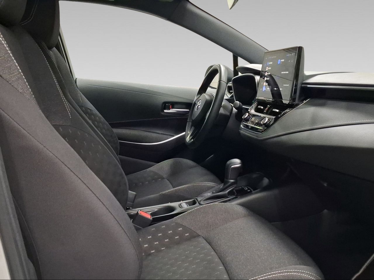 Toyota Corolla 140H Active Plus Touring Sport  - Foto 7