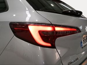 Toyota Corolla 140H Active Plus Touring Sport  - Foto 23