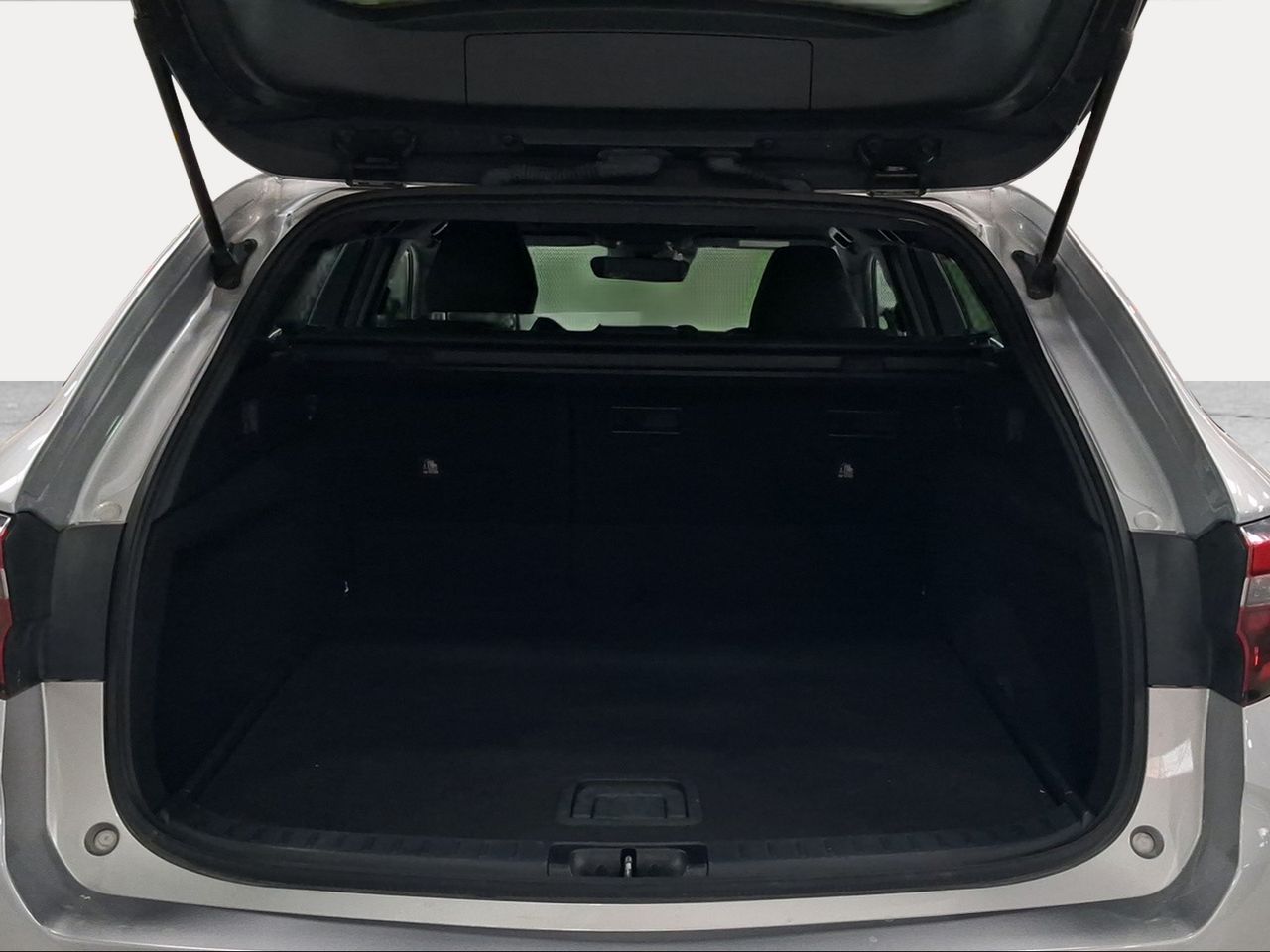 Toyota Corolla 140H Active Plus Touring Sport  - Foto 11