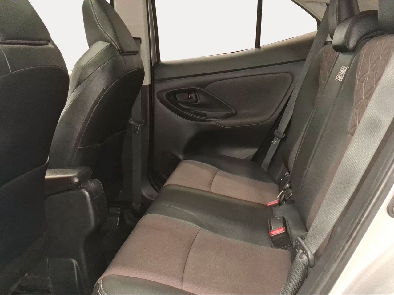 Toyota Yaris Cross 1.5 120H Style Plus  - Foto 12