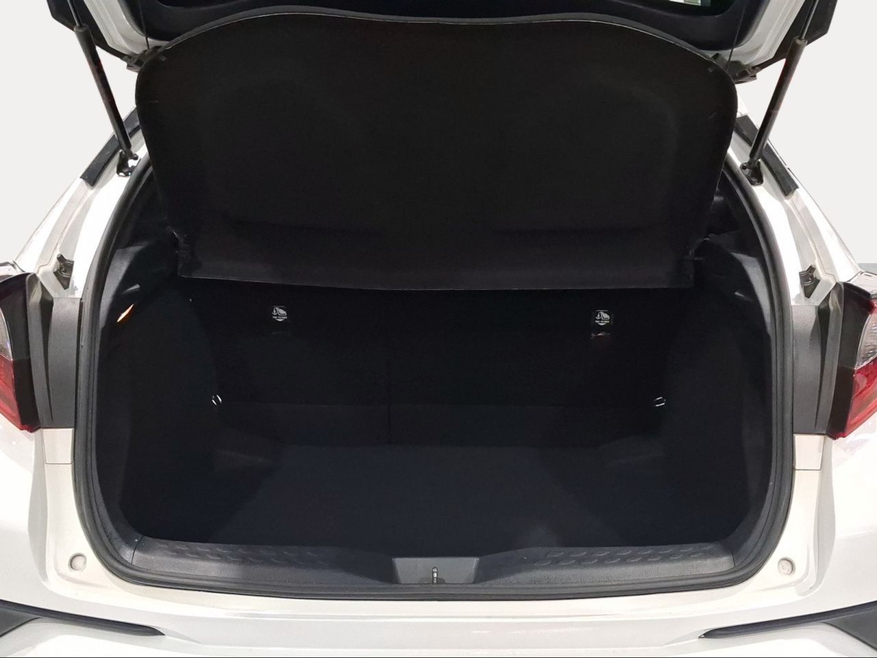 Toyota C-HR 1.8 125H Advance  - Foto 11