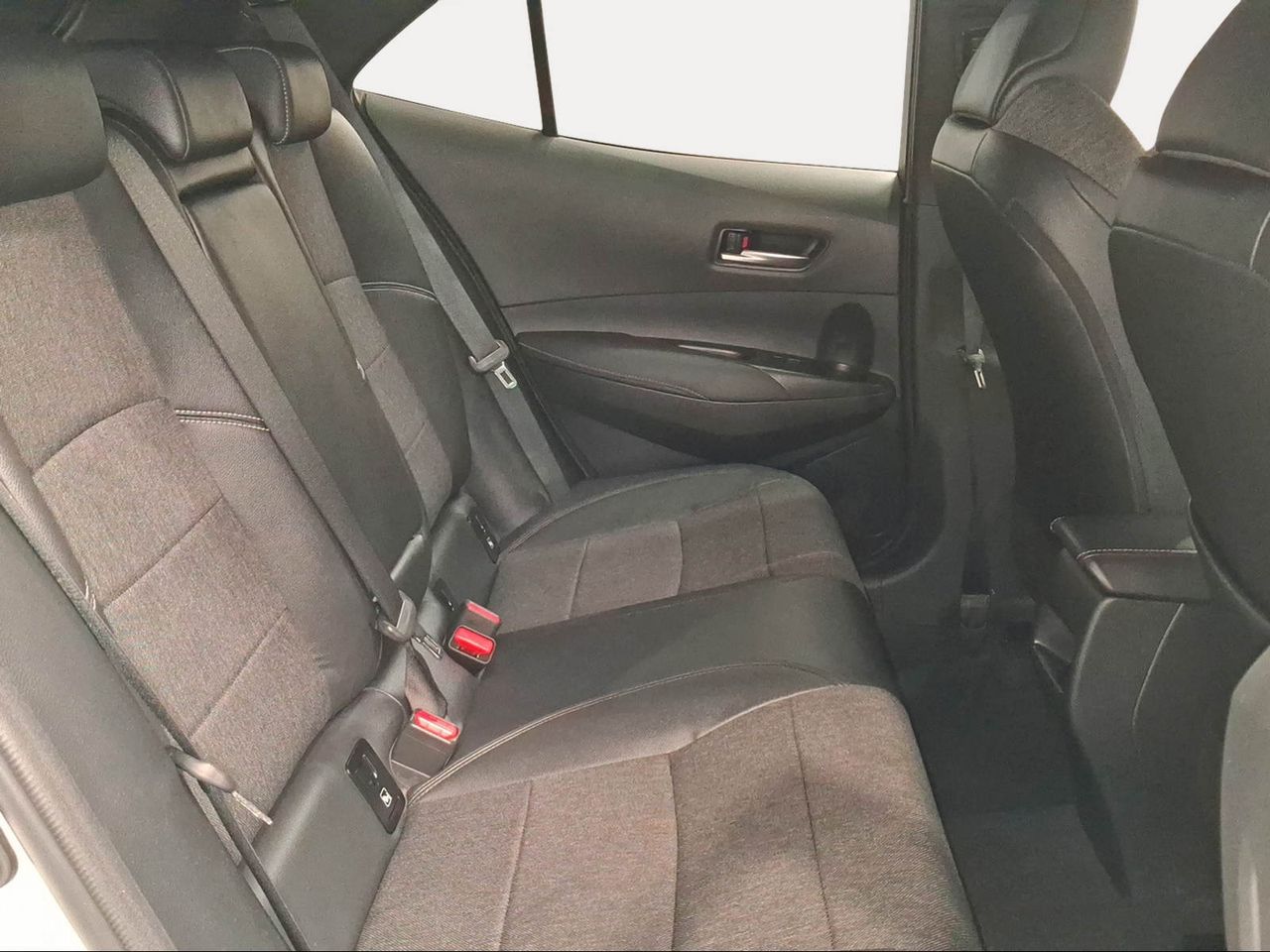 Toyota Corolla 1.8 125H STYLE E-CVT  - Foto 8