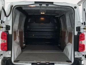 Toyota Proace L1 1PL VAN GX 1.5D 120CV M/T 6V  - Foto 11