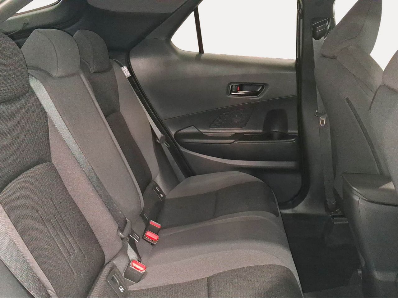 Toyota C-HR 1.8 Advance Hybrid 140  - Foto 8