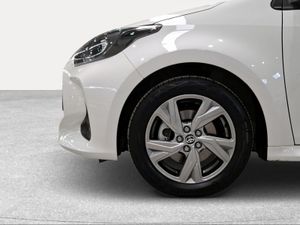 Toyota Yaris 1.5 120H Active Plus  - Foto 17