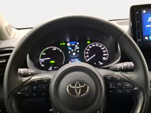 Toyota Yaris 1.5 120H Active Plus  - Foto 14