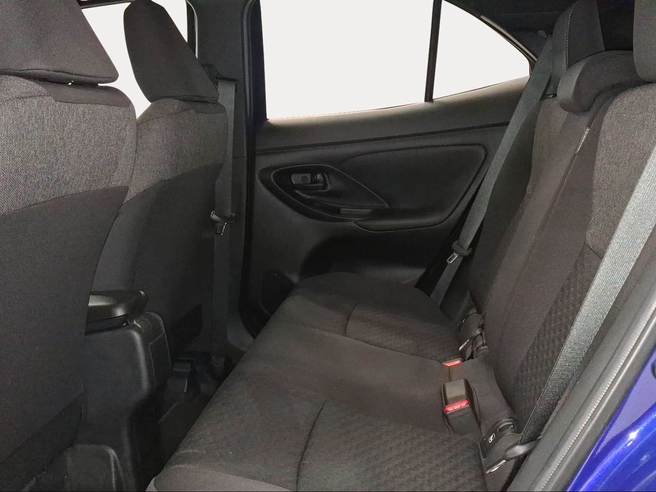 Toyota Yaris Cross 1.5 130H Active Plus  - Foto 12