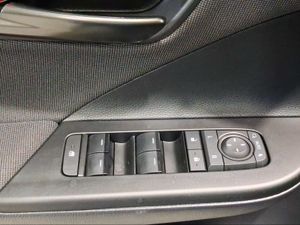 Toyota C-HR 2.0 220PH Advance  - Foto 23