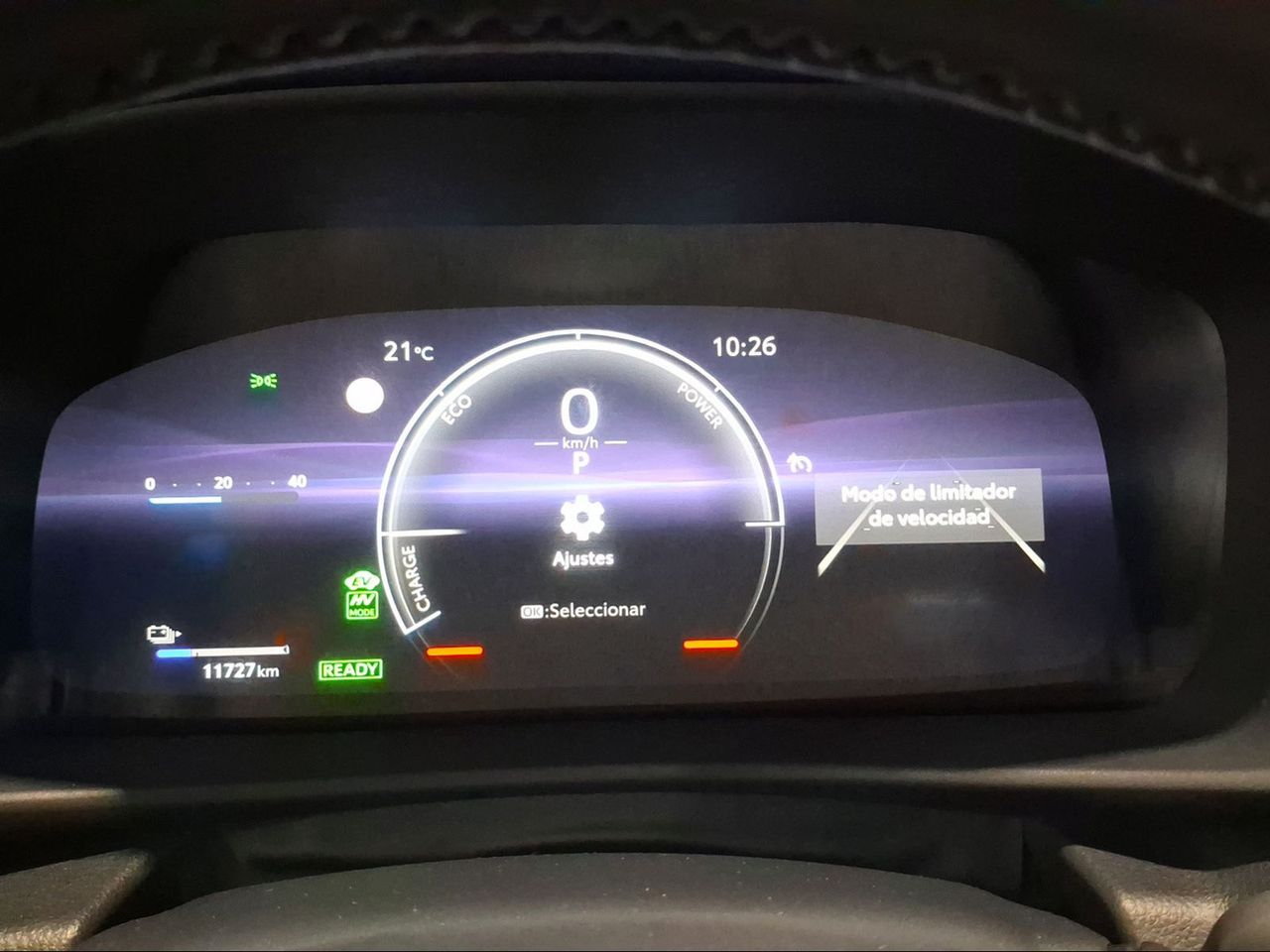 Toyota C-HR 2.0 220PH Advance  - Foto 16