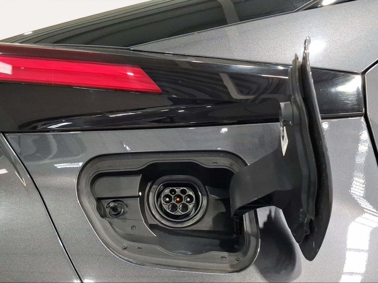 Toyota C-HR 2.0 220PH Advance  - Foto 7