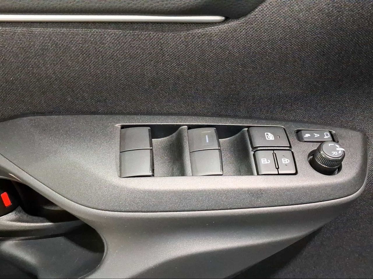 Toyota Yaris Cross 1.5 130H Active Plus  - Foto 23