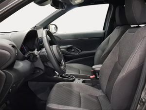 Toyota Yaris Cross 1.5 130H Active Plus  - Foto 13