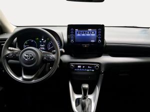 Toyota Yaris 1.5 120H Business Plus  - Foto 9